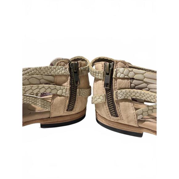 FREEBIRD By Steven Emory Leather Boots Flats 9 Rustic - Picture 10 of 12